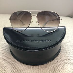 Marc by Marc Jacobs Aviator Sunglasses 😎